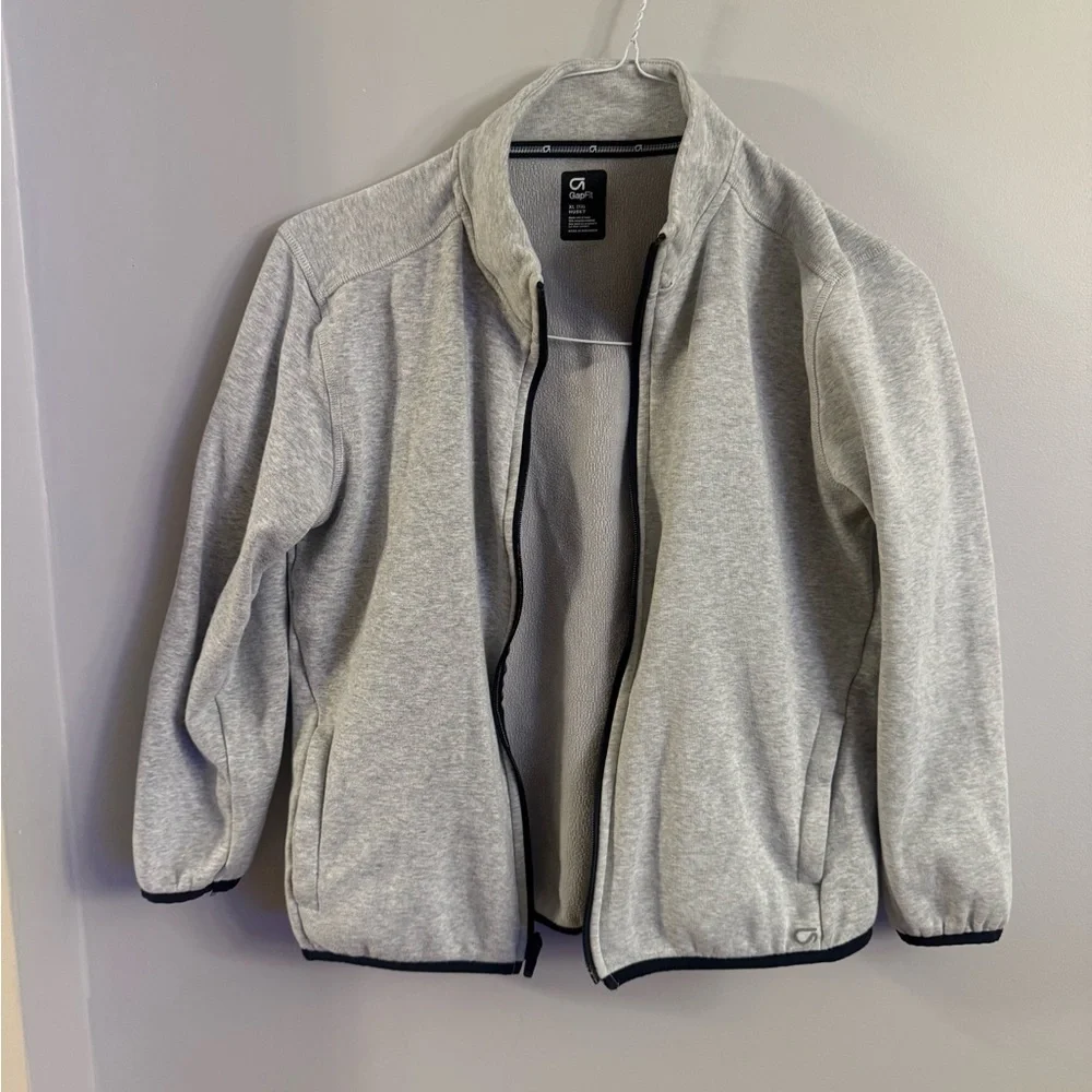 GAP Gray GapFit XL Husky Shirt